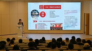 上海市梅陇路130号
